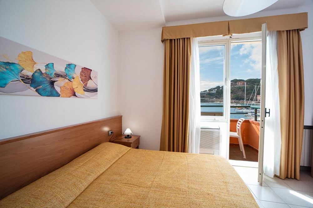 Hotel Belmare Porto Azzurro Dış mekan fotoğraf