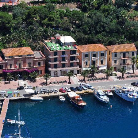 Hotel Belmare Porto Azzurro Dış mekan fotoğraf