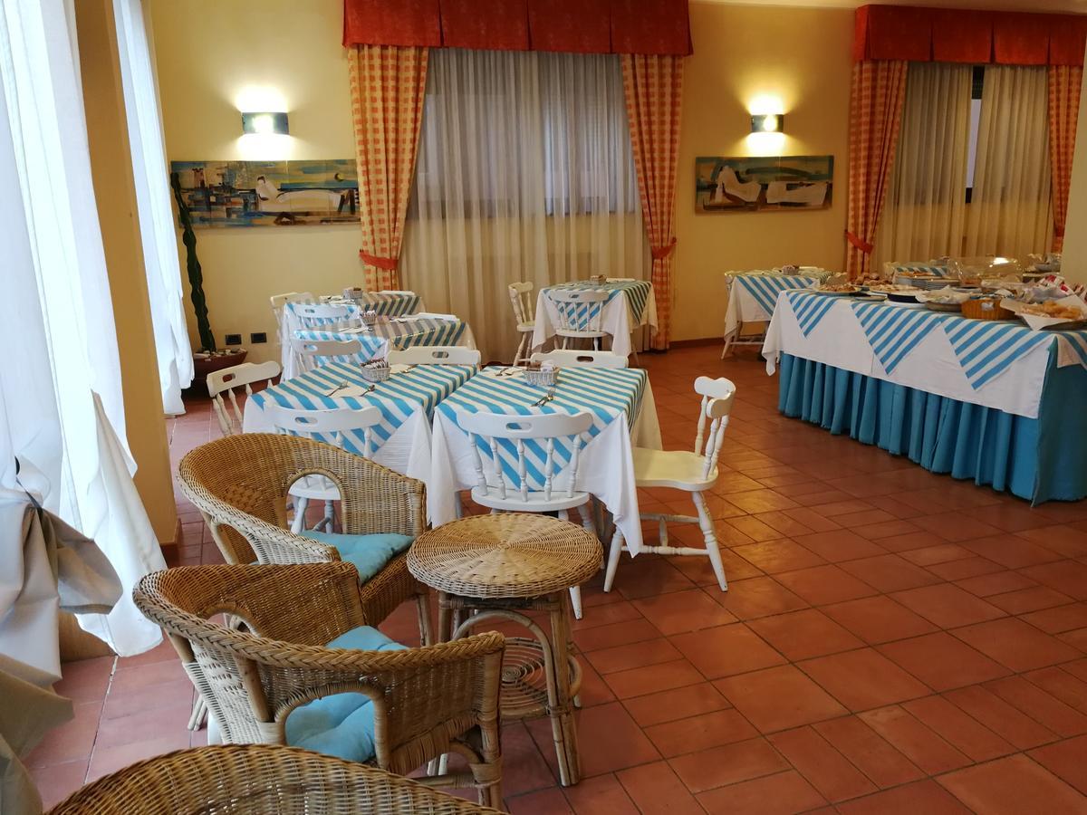 Hotel Belmare Porto Azzurro Dış mekan fotoğraf